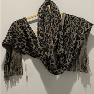 Leopard print scarf